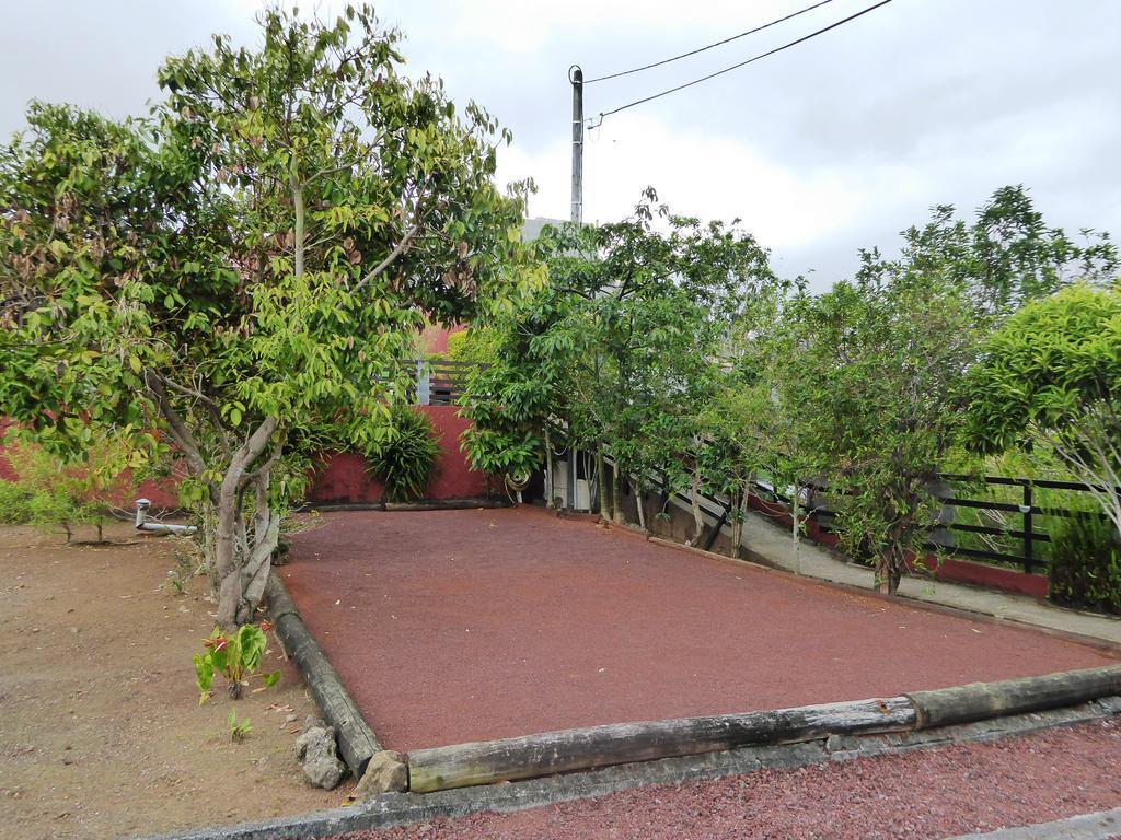 Braslontan Villa Le Tampon Buitenkant foto